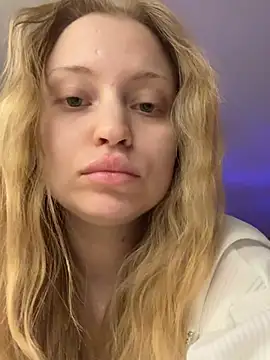 Snapshot of MollyHilton chatting on February 2026 02:37:02 PM MollyHilton online show from February 2026 02:37:02 PM