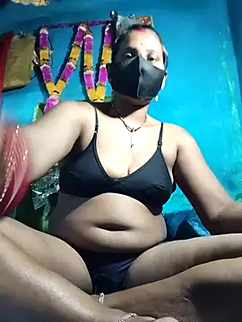 Snapshot of Chanchal_pande chatting on February 2026 08:24:02 AM Chanchal pande online show from February 2026 08:24:02 AM