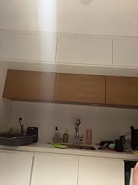 madlynn online show from February 2026 05:56:01 PM