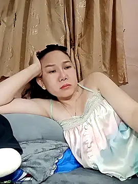 Ana-love2026 online show from May 2026 01:37:02 PM