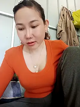 Ana-love2026 online show from May 2026 02:39:01 AM