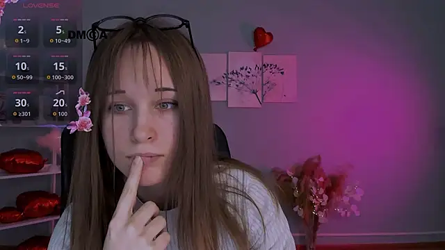 Snapshot of eira_mouse chatting on February 2026 09:43:02 AM eira mouse online show from February 2026 09:43:02 AM