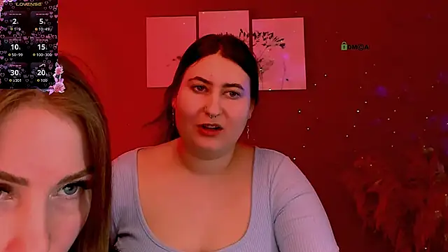 Snapshot of aiva_velvet chatting on February 2026 11:08:02 PM aiva velvet online show from February 2026 11:08:02 PM