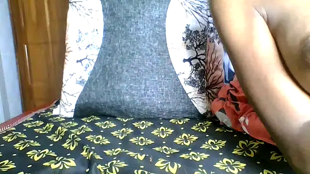 Littlegoddess19 online show from April 2026 02:59:01 AM