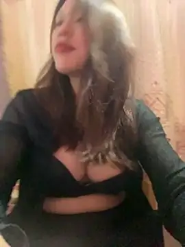 Emxinhka1 online show from June 2026 04:18:01 PM