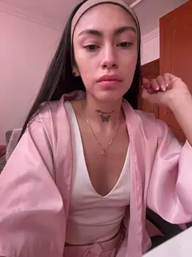 Bonny Eva online show from May 2026 03:49:01 PM