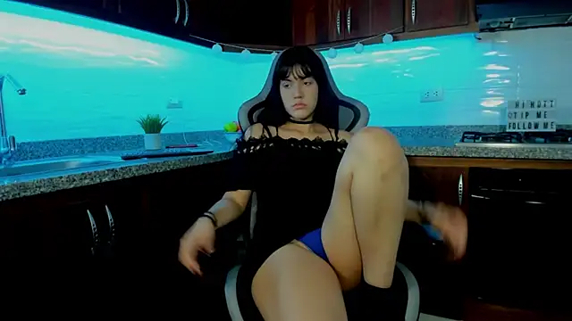 Lenna16  online show from February 2026 12:43:02 PM