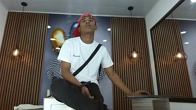 TonnyMarck online show from March 2026 11:48:01 AM