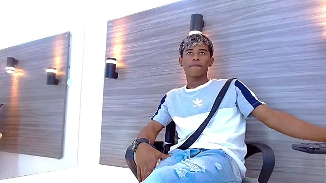 TonnyMarck online show from March 2026 08:26:33 AM