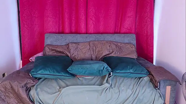 Genesis Montenegro OA online show from March 2026 12:44:02 PM