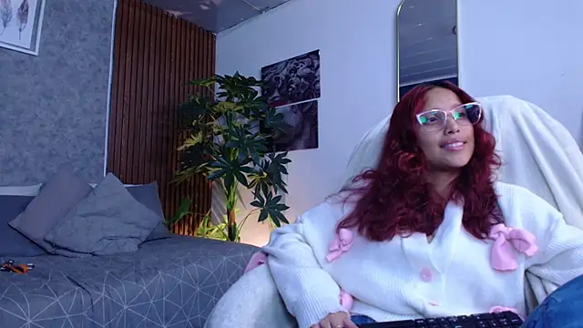 Snapshot of saphire_ chatting on February 2026 08:47:01 PM saphire online show from February 2026 08:47:01 PM