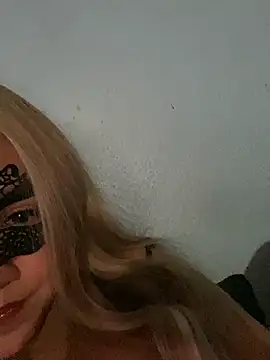 Karenhot11 online show from February 2026 03:05:02 AM