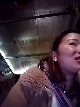 Ella-aa online show from February 2026 06:44:01 AM