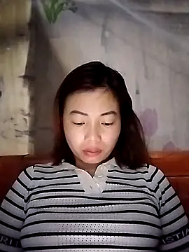 Ella-aa online show from March 2026 09:51:01 PM