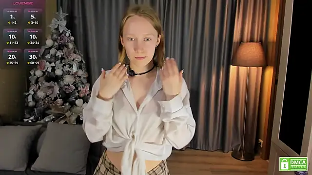 Snapshot of Cutie_Ellis chatting on July 2026 05:54:02 AM Cutie Ellis online show from July 2026 05:54:02 AM