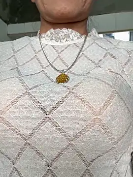 YANINA120 online show from February 2026 01:57:02 AM