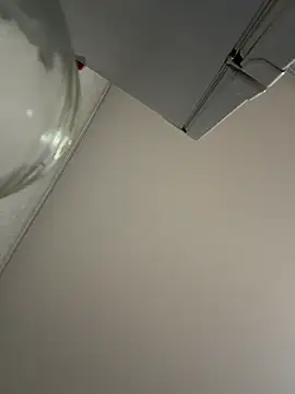 Snapshot of MiaTee chatting on March 2026 02:40:01 AM MiaTee online show from March 2026 02:40:01 AM