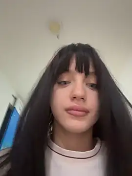 MiaTee online show from May 2026 03:57:02 AM