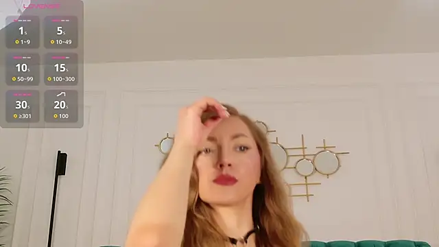 IrisLayne online show from May 2026 05:04:01 AM