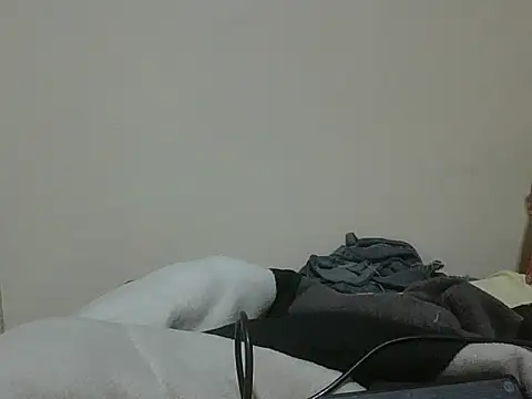 Snapshot of Rethabile211 chatting on February 2026 12:48:02 AM Rethabile211 online show from February 2026 12:48:02 AM