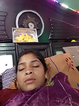 Snapshot of bhavna_pandit chatting on February 2026 11:01:01 PM bhavna pandit online show from February 2026 11:01:01 PM