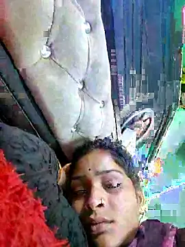 Snapshot of bhavna_pandit chatting on April 2026 05:17:01 PM bhavna pandit online show from April 2026 05:17:01 PM