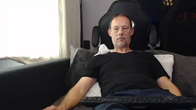 Sexy Ass Mike online show from February 2026 12:52:02 PM