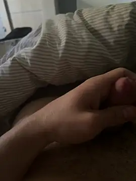 Snapshot of magicdickx21 chatting on April 2026 11:04:02 AM magicdickx21 online show from April 2026 11:04:02 AM