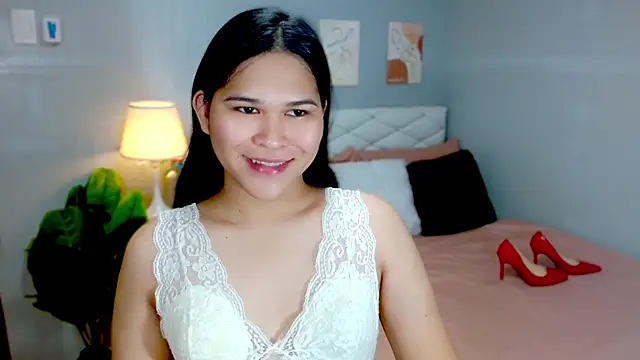 Snapshot of alianabrooks chatting on May 2026 02:44:02 PM alianabrooks online show from May 2026 02:44:02 PM
