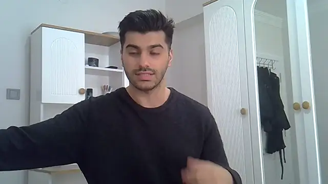 Snapshot of ciceroable chatting on March 2026 12:05:03 PM ciceroable online show from March 2026 12:05:03 PM