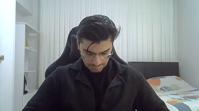 Snapshot of ciceroable chatting on May 2026 07:30:02 PM ciceroable online show from May 2026 07:30:02 PM