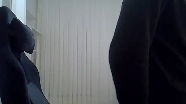 Snapshot of ciceroable chatting on May 2026 09:32:01 PM ciceroable online show from May 2026 09:32:01 PM