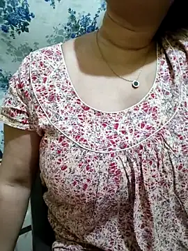 Snapshot of PARI51 chatting on February 2026 09:24:01 PM PARI51 online show from February 2026 09:24:01 PM