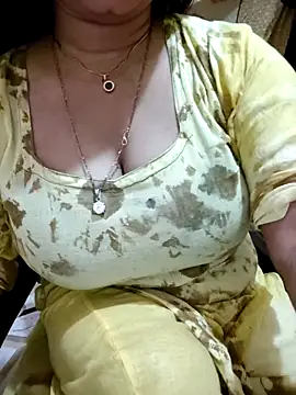 PARI51 online show from June 2026 08:02:02 PM