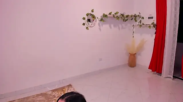 Snapshot of Samy_Hot chatting on February 2026 12:33:02 AM Samy Hot online show from February 2026 12:33:02 AM