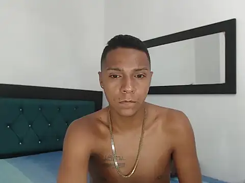 hotboyluxe online show from April 2026 02:29:01 PM