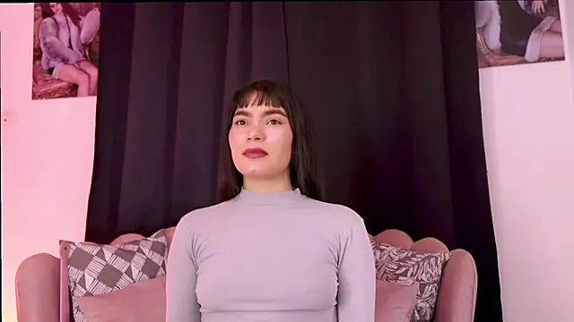 dakotacollins  online show from May 2026 03:04:02 AM