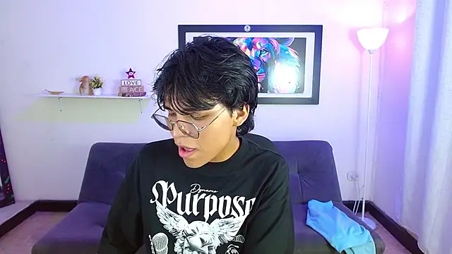 Maecum18 online show from February 2026 08:38:02 PM