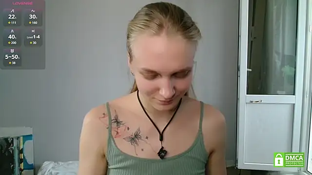 Alex-wer online show from June 2026 01:11:01 PM