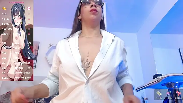 Snapshot of alanis_brown chatting on February 2026 07:11:01 PM alanis brown online show from February 2026 07:11:01 PM