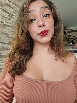 foxxy lover online show from July 2026 06:32:02 PM