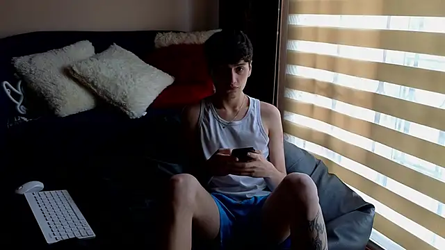 mrpicklesx23 online show from February 2026 02:38:01 PM