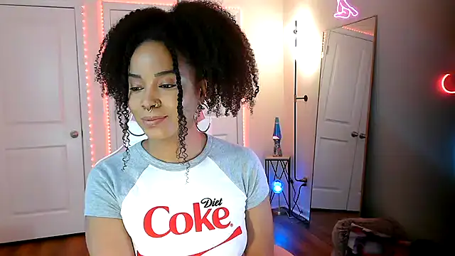 Snapshot of JazmineFoxx chatting on April 2026 07:19:01 PM JazmineFoxx online show from April 2026 07:19:01 PM