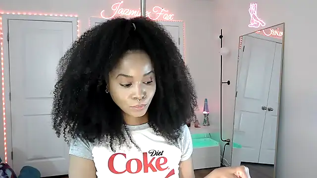 Snapshot of JazmineFoxx chatting on April 2026 07:48:01 PM JazmineFoxx online show from April 2026 07:48:01 PM