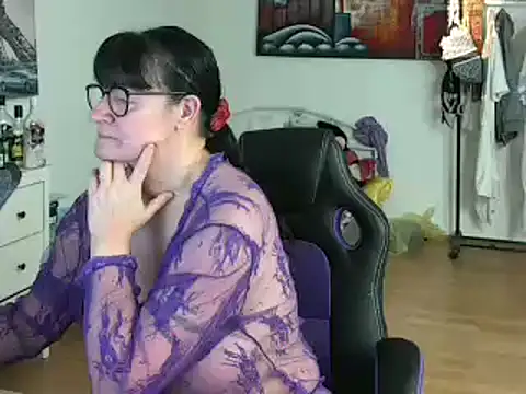 Sylly online show from January 2025 07:59:01 AM