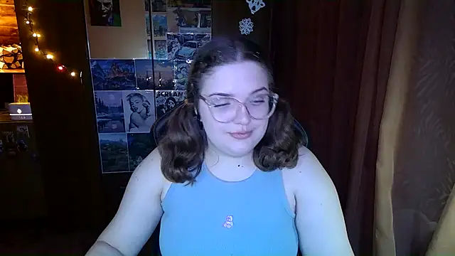 Snapshot of Teasing_Dora chatting on February 2026 01:48:02 AM Teasing Dora online show from February 2026 01:48:02 AM