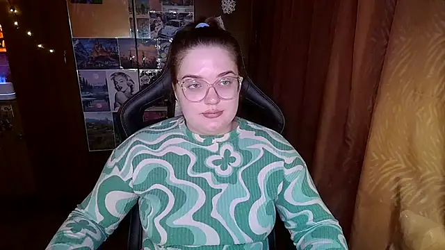 Snapshot of Teasing_Dora chatting on February 2026 11:54:01 PM Teasing Dora online show from February 2026 11:54:01 PM