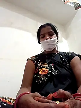 Snapshot of punamji_sexe chatting on February 2026 02:35:01 PM punamji sexe online show from February 2026 02:35:01 PM