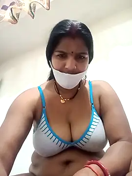 Snapshot of punamji_sexe chatting on February 2026 04:47:01 PM punamji sexe online show from February 2026 04:47:01 PM