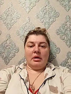 KristinaLowq online show from February 2026 05:22:02 PM